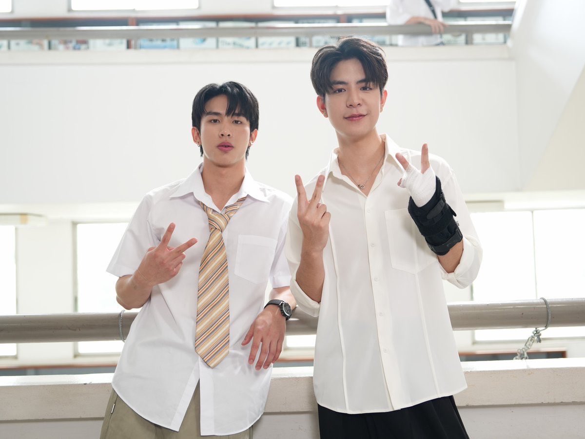 LAST EPISODE OF H2H

#H2HseriesFinalEP
#sea_ta_lay <a href="/sea_ta_lay/">ผมเจโรมสุดหล่อ ไอจิณณ์อย่าดิ 🏎️</a> 
#seakeen #ซีคีน 

💭 ก่อนจะต้องส่งเจโรมกลับสู่โลกของนิยาย
อยากบอกว่าตลอดการเดินทางของเจโรม  พวกเราได้เห็นทั้งความเข้มแข็ง ความลังเล และความอ่อนโยนของเจโรม  อยากขอบคุณเจโรมที่รักและคอยปกป้องจิณณ์มาโดยตลอด