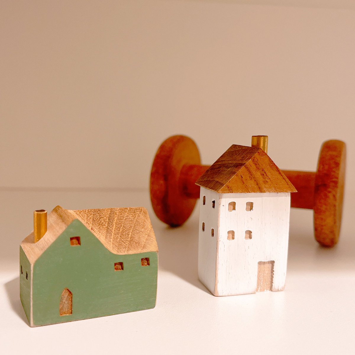 玄関の棚が可愛くなったので嬉しい。