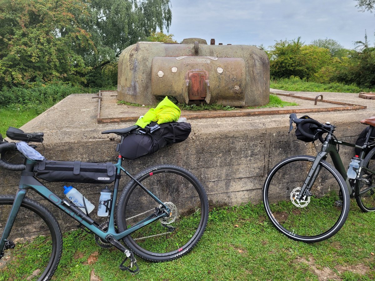 EdChicken tweet media