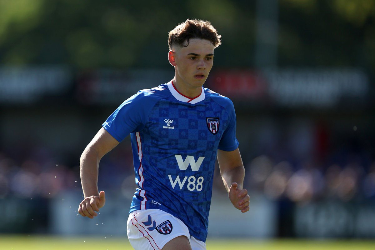 Understand Swindon Town have won the race to sign Sunderland midfielder Ben Middlemas in a permanent deal beating off interest from a number of EFL rivals. #stfc #SAFC