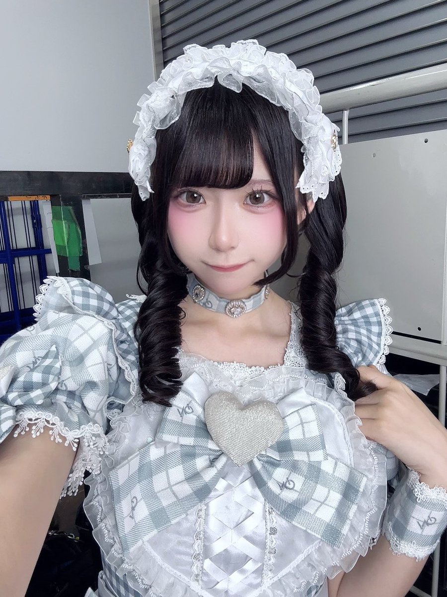 iON__kuria_'s tweet image. 世界で一番お姫様？♡