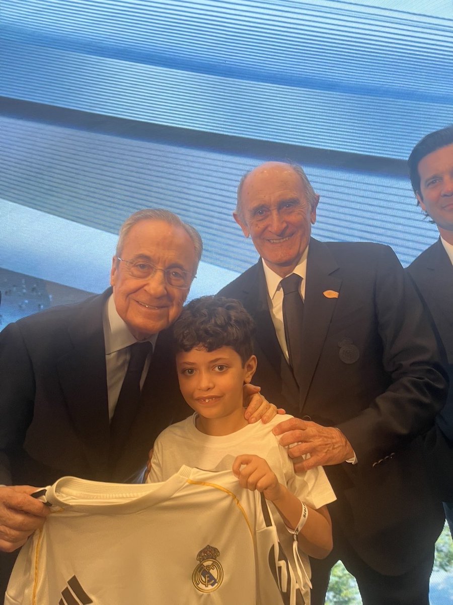 10TM10's tweet photo. #هلا_مدريد https://t.co/2Kd9232dLE