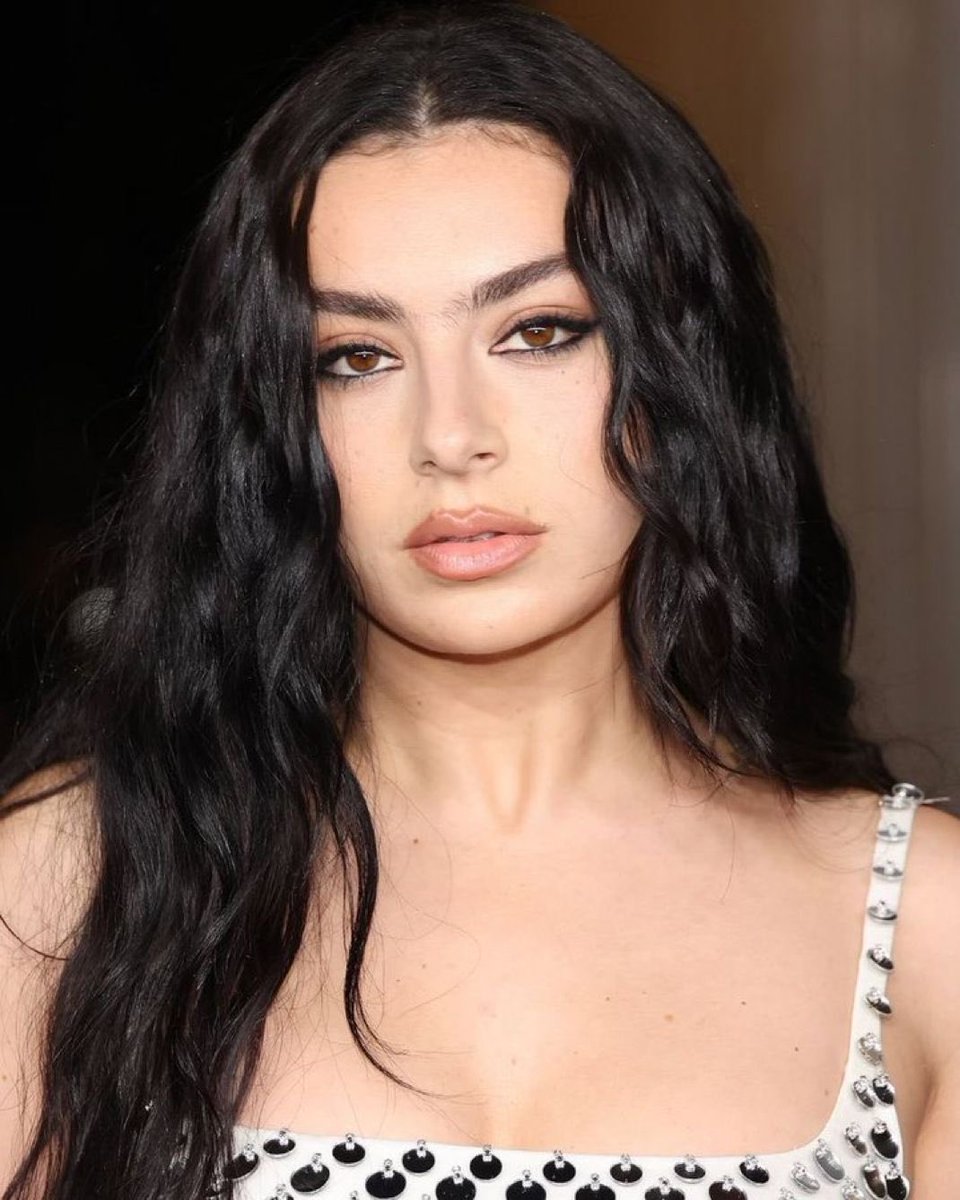 siegfriedkjs's tweet image. this mug