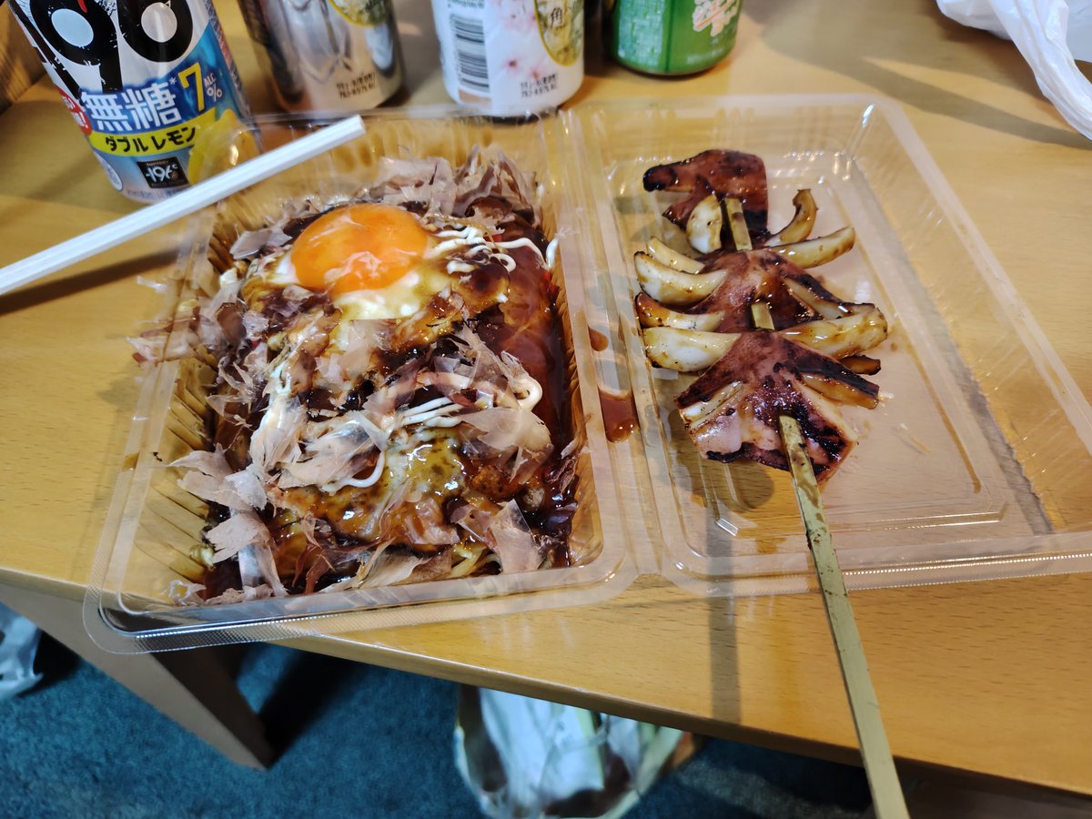 イカ焼きと広島焼きで1400円は高いんじゃないかな　はよ終われや