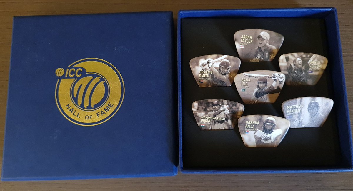 H_Mir's tweet image. ICC Hall of Fame – Class of 2025 memorabilia. A lovely touch that it’s designed as guitar picks, inspired by the induction ceremony at Abbey Road Studios, London 
A meaningful way to step into 2026 !
Thanks @mir_sana05