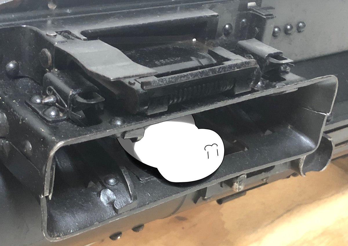 #三連休はフォロワーさんが増えるらしい
イラストと銃の垢です。よろしくお願いします。 