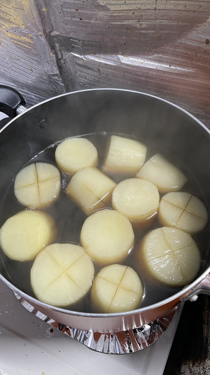 ふろふき大根完成 でも食うのは明日以降 一晩寝かせて味を染み込ませる