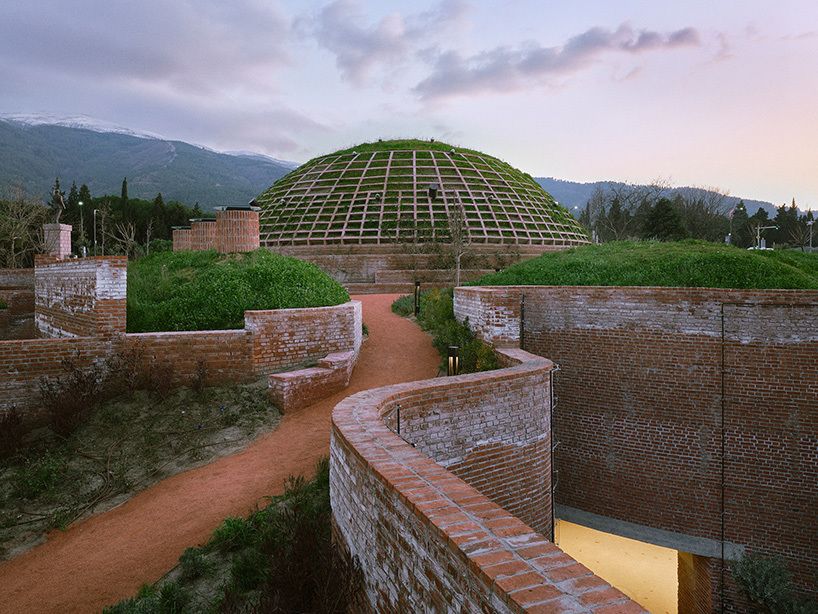 designboom's tweet image. earth-covered domes and brick vaults shape liberation museum of manisa in turkey designboom.com/architecture/e…