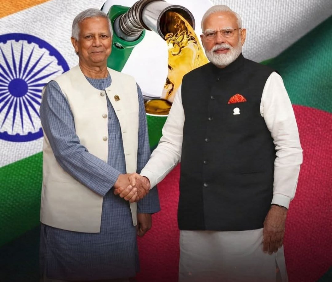 IndiaAllliance's tweet photo. मोदी जी बांग्लादेश को 50/लीटर की दर से 180000 टन डीजल देंगे।
जबकि अपने देश में अपने भाईयों,बहनों को 95 /लीटर में देंगे...see more। https://t.co/a4O0UvbeZ3
