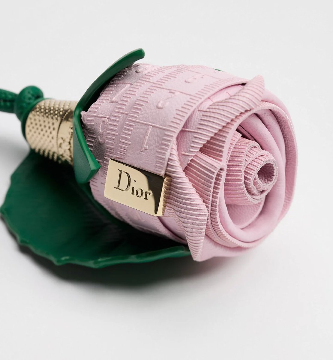 Jonathan Anderson’s new Dior Bag Charms >>