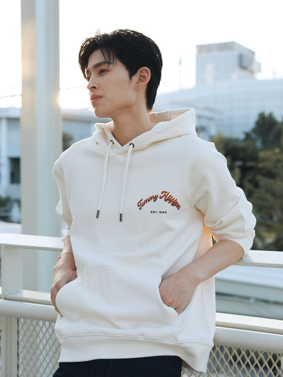 doublepjourney_'s tweet image. 🤏🏻 @TommyHilfiger 

📸 IG : @ppnaravit

#TommyHilfiger #TommyFamily
#ppnaravit