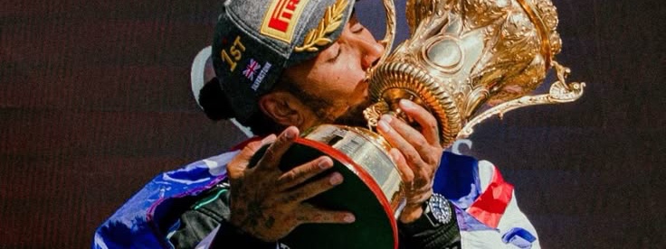 sin ⁴⁴ tweet media