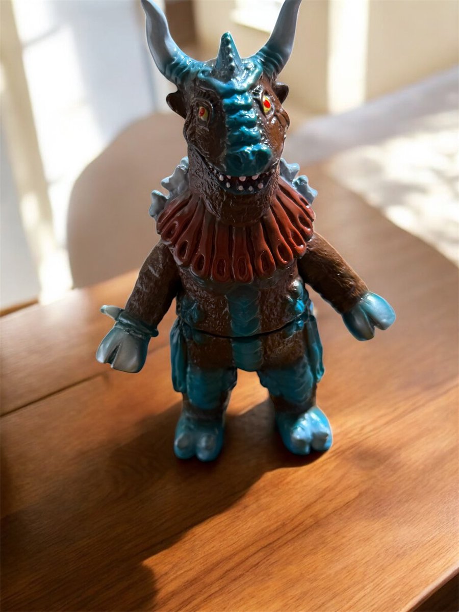 スーフェス ヤモマークさんのカウラ ベアモデルのカウラも今日、発売し