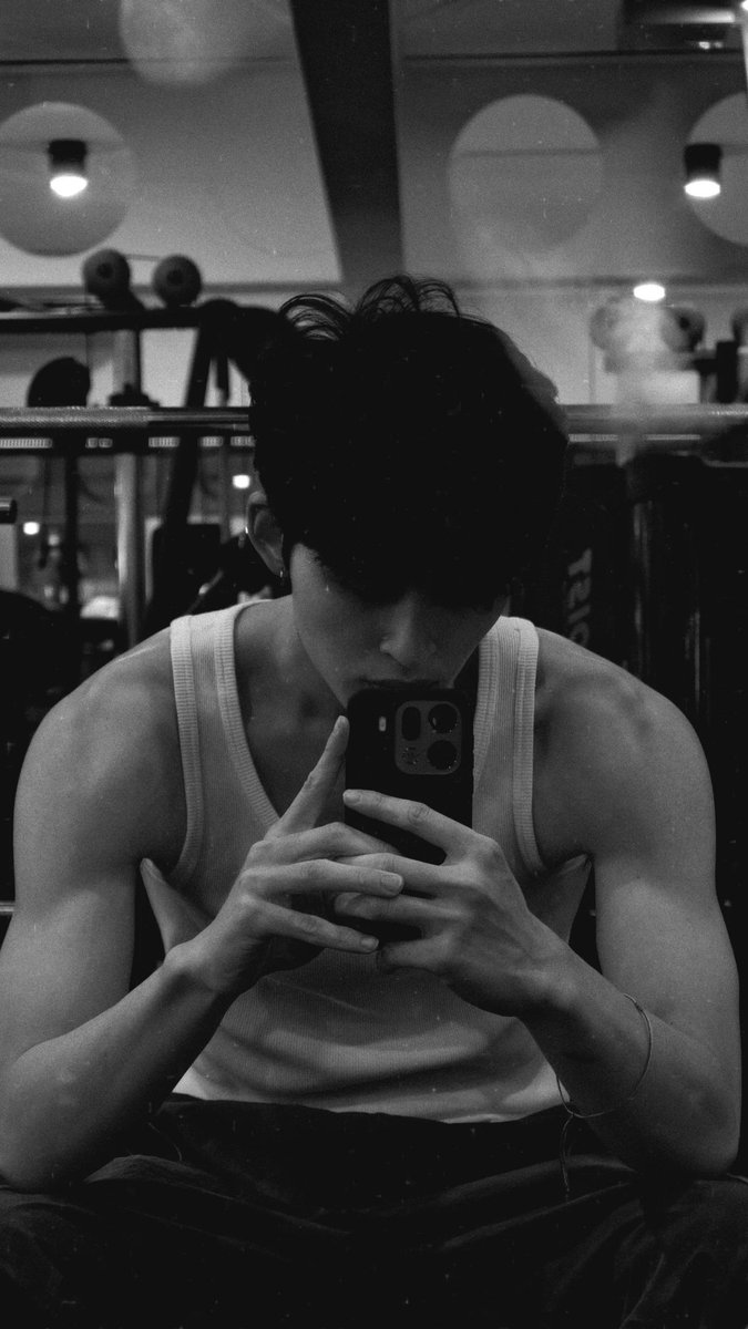 doublepjourney_'s tweet image. ดิบหูดับ พี่ปอนด์พี่ ! 🔥🫠

📸 IGs : @ppnaravit

#ppnaravit