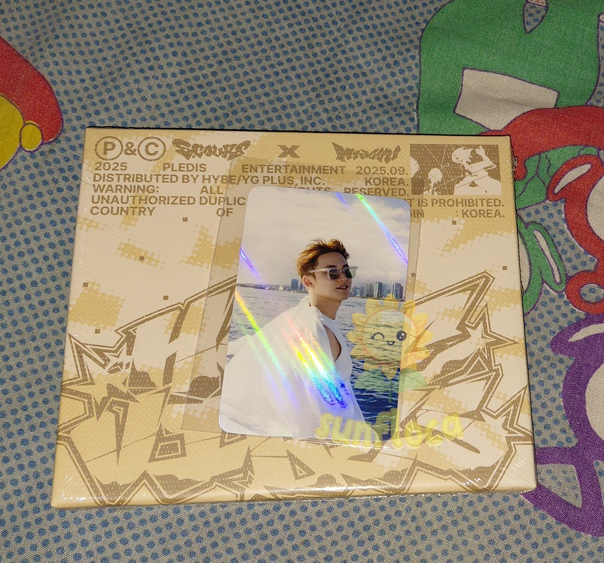 sunfloca_'s tweet photo. wts compact cxm sealed + pob makestar 195k exc pack &amp; admin https://t.co/RYthltUCuw