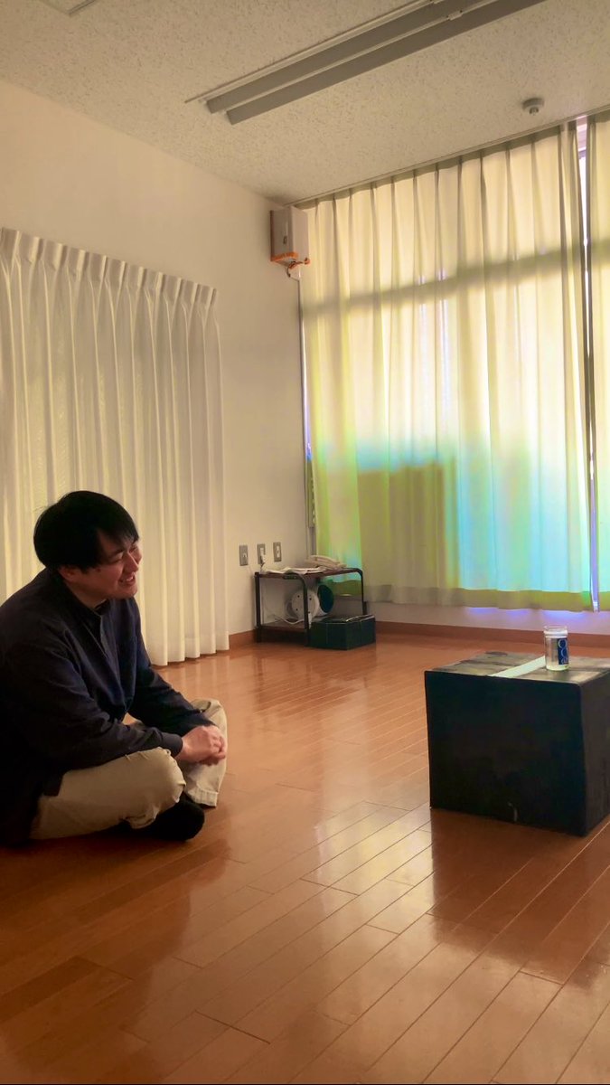 setsuko_no_goyu's tweet photo. いよいよ明日、初日前の最終稽古！
悔いの無いように
なるべく奇跡が起こりやすいように

もう私にできることは無いので、
客席で笑わない練習でもします

お待ちしております https://t.co/9oorI25RLN