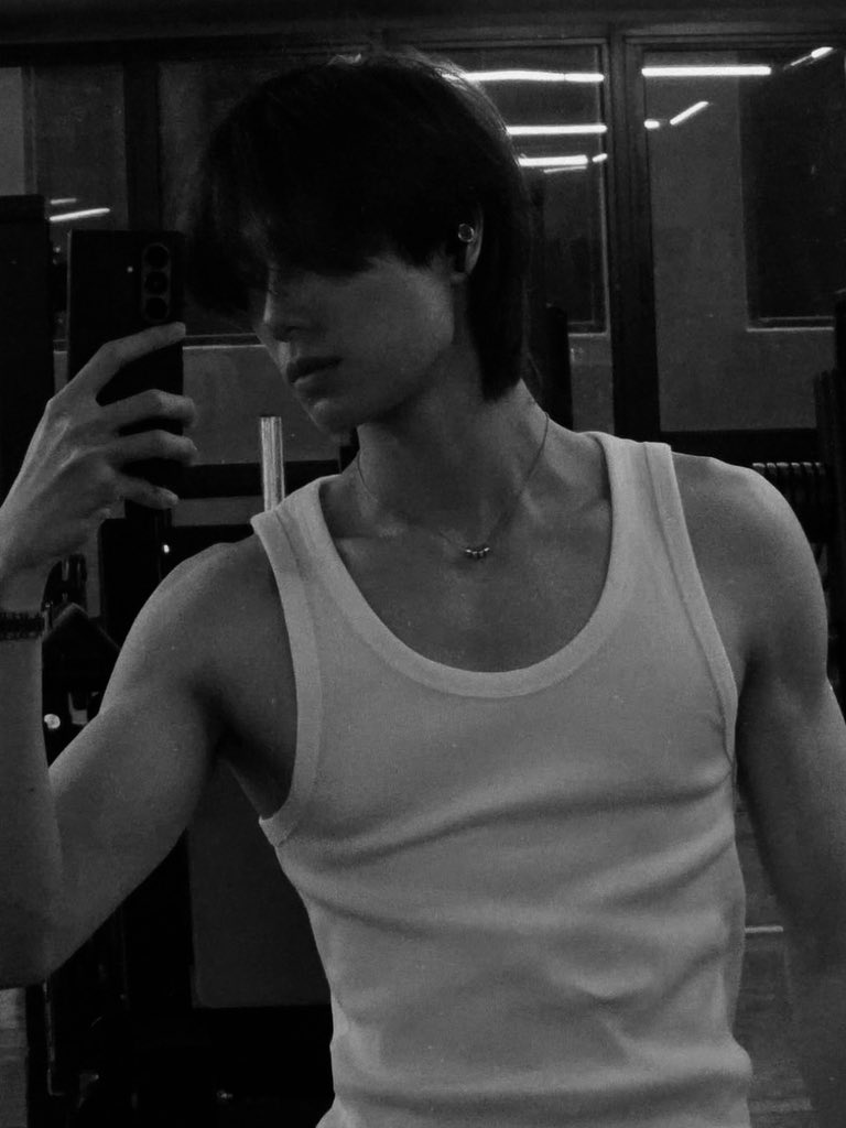 ayi. (@withphuwin) on Twitter photo 