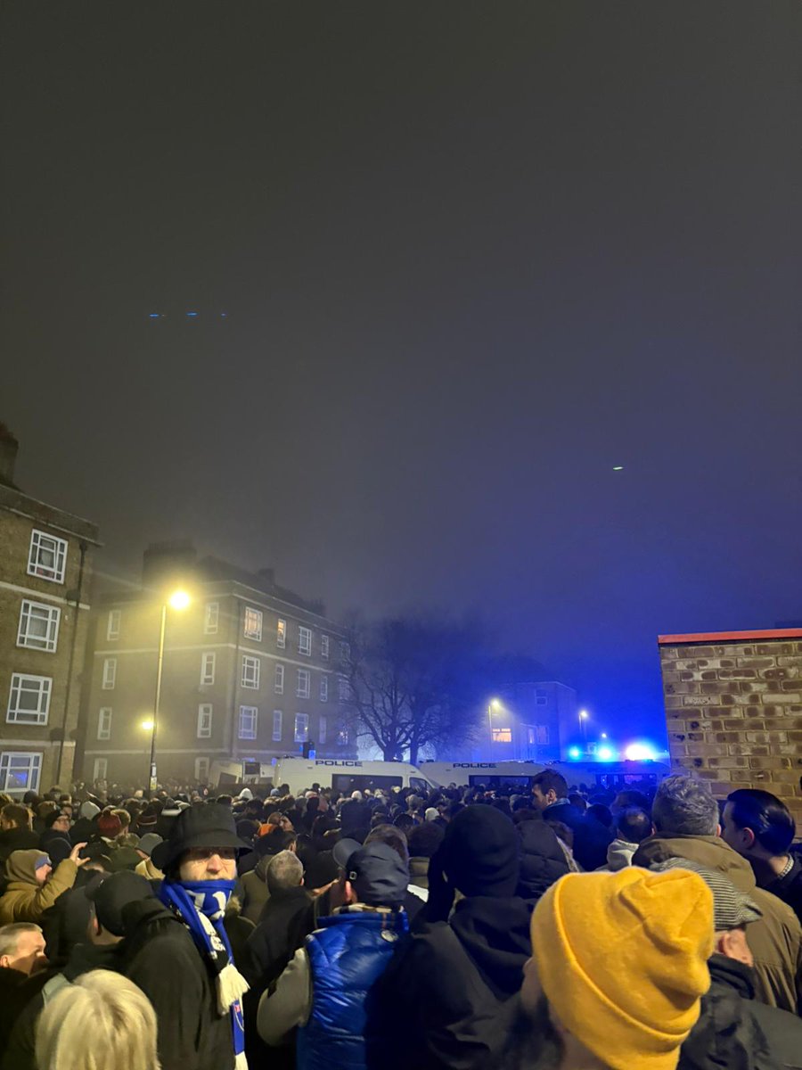 ChelseaFCdsa's tweet image. 1/2
We are fully aware of the dangerous situation created last night for supporters leaving The Valley after last night's match. 
This impacted the safe passage of our accessible supporters.