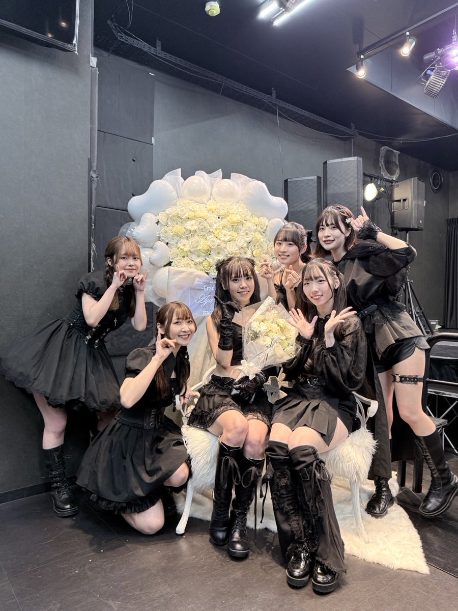 ReINC_aya's tweet photo. ポストしきったと思うので、さぁみんなリプのお時間です❣️  

今までの想い出とか、今日の感想とか、ほんとになんでもいいので送ってください🙌

認知してる方にはお返しします💌むしろしたいのでじゃんじゃん送って下さい☺️

リプ返はこれが最後です✨ https://t.co/oBJ9WGD4l0