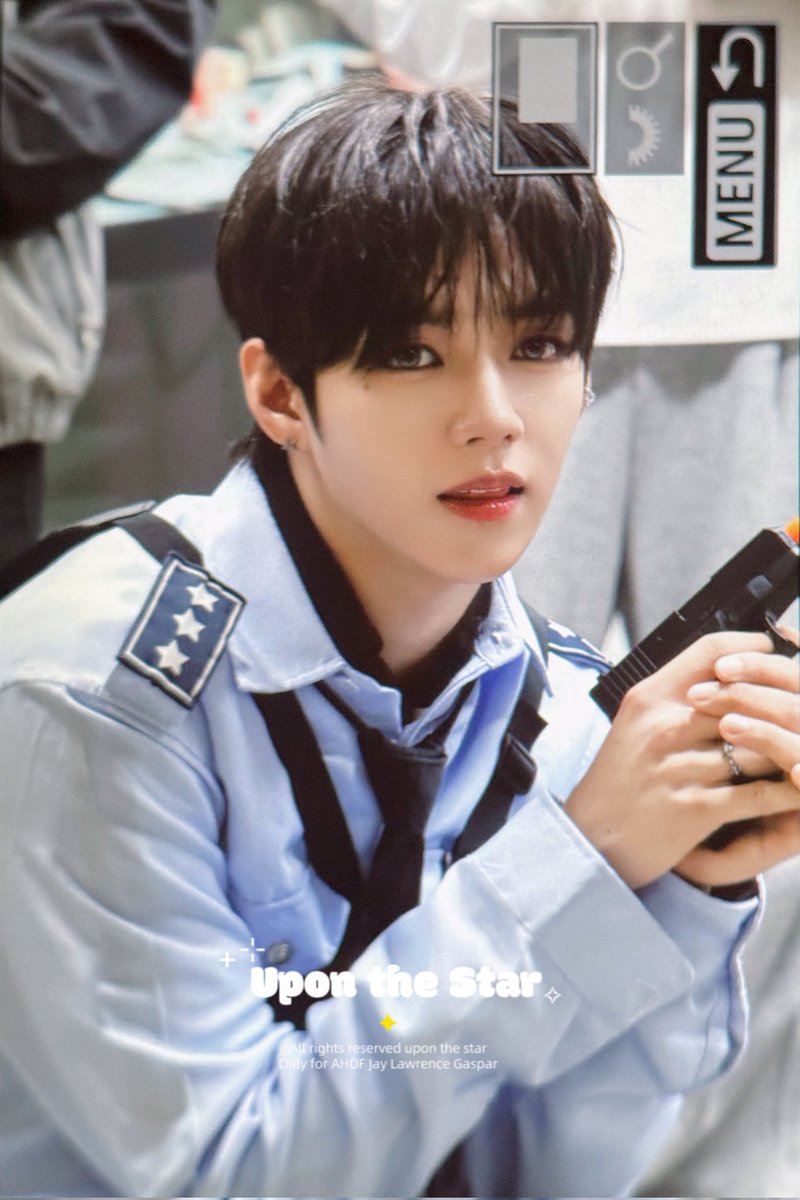 ARREST ME I AM SURRENDING MYSELF🙌🛐🛐
The FUCK HIS EYESSS if the police is like this I am ready to commit crimes everyday just to be arrested by him I have no shame on that😔

📷 <a href="/upts_JL/">𝕌𝕡𝕠𝕟 𝕥𝕙𝕖 𝕤𝕥𝕒𝕣 💫</a>
