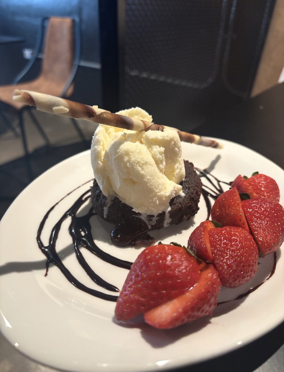 Moxy Hotel by Marriott tweet media