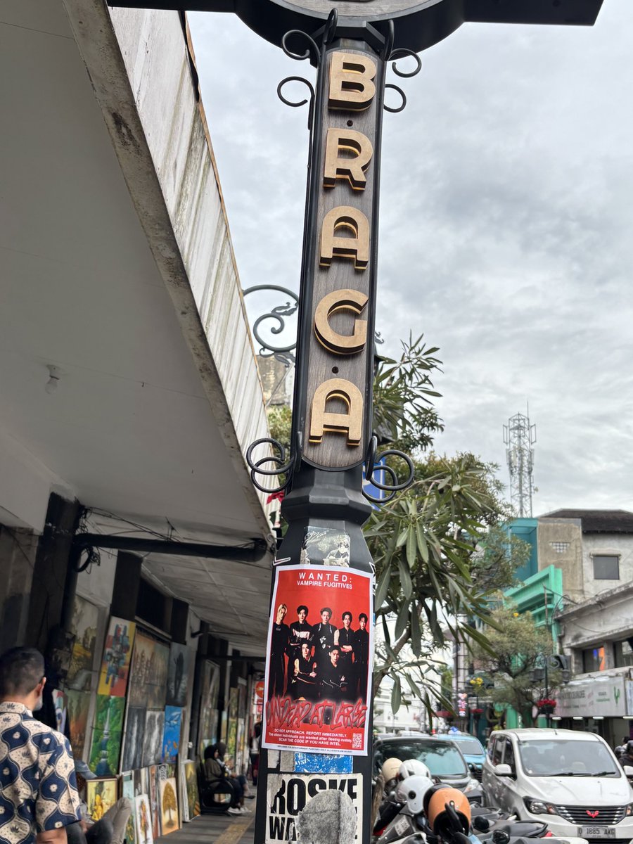 ENHYPEN_INA's tweet image. [ INFO ] 
Sebagai salah satu international fan project untuk album THE SIN: VANISH,  “WANTED: VAMPIRE FUGITIVES” telah terpasang di 6 kota besar di Indonesia!

📍Jakarta 
📍Semarang 
📍Yogyakarta
📍Bandung
📍Surabaya
📍 Makassar

ENGENEs, kamu bisa menemui fan project ini di…