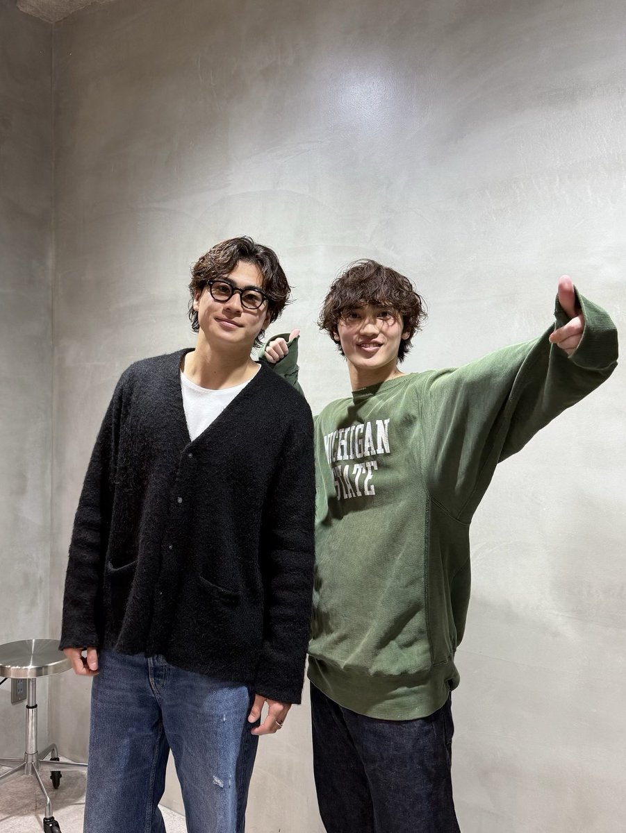 sho_422_'s tweet photo. トレーニングキャンプ怪我しないでねー🏋️
おかわりメロパーマ✂️ https://t.co/3YgWgSAyGK