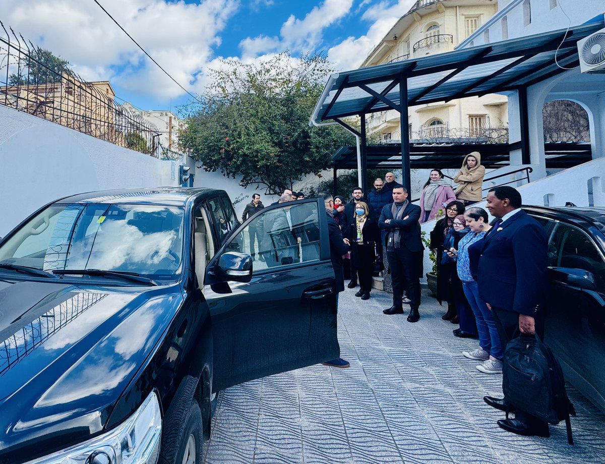 A pleasure to welcome <a href="/infotraficalg/">Info Trafic Algerie</a> to #UNICEF for an exchange with <a href="/UNICEFAlgerie/">UNICEF Algérie</a> &amp; <a href="/OMS_ALGERIE/">OMS Algérie</a> teams on #road #safety &amp; easy steps to take for prevention. Sensitization and informed public engagement are key to reduce risks &amp; save lives.