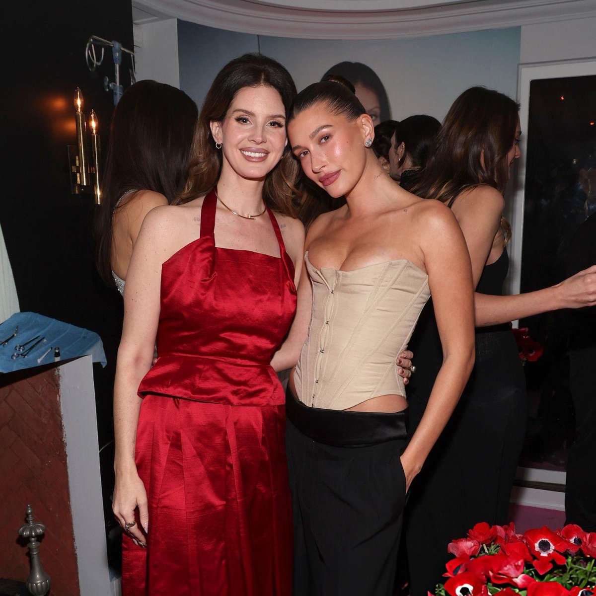 lana del rey &amp; hailey bieber at w magazine's party