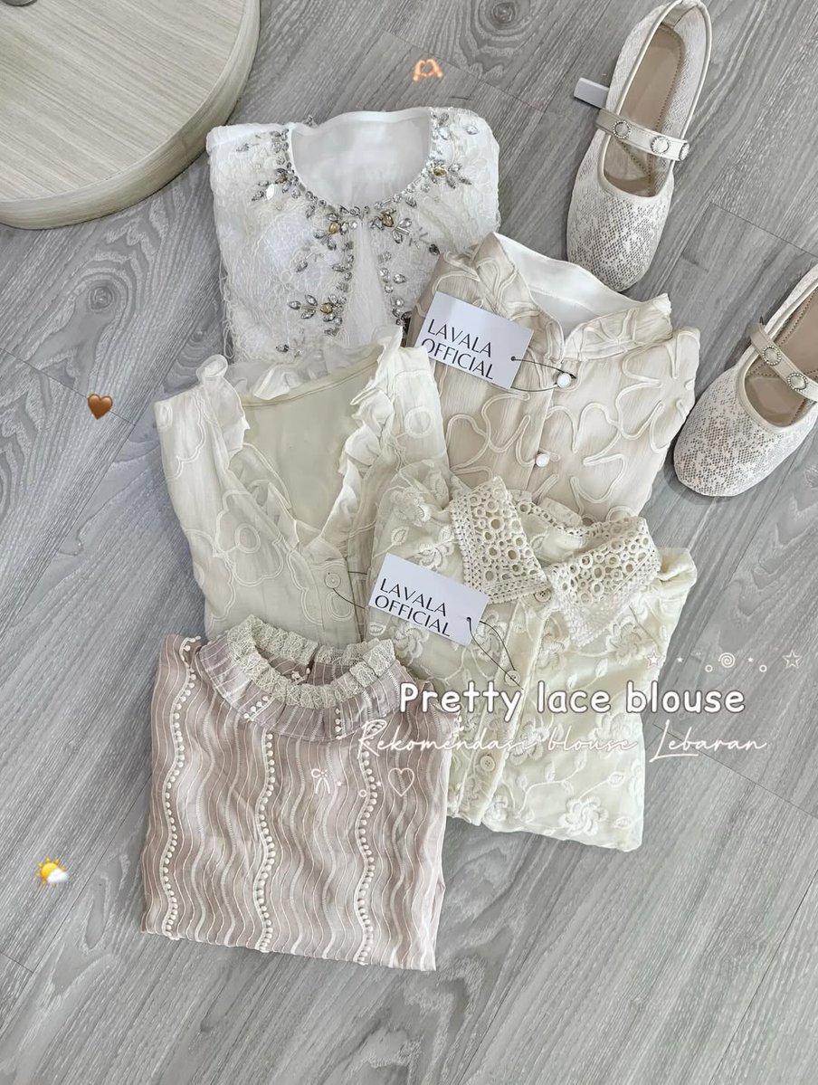 bakpa0w's tweet image. Pretty lace blouse for raya or kondangan