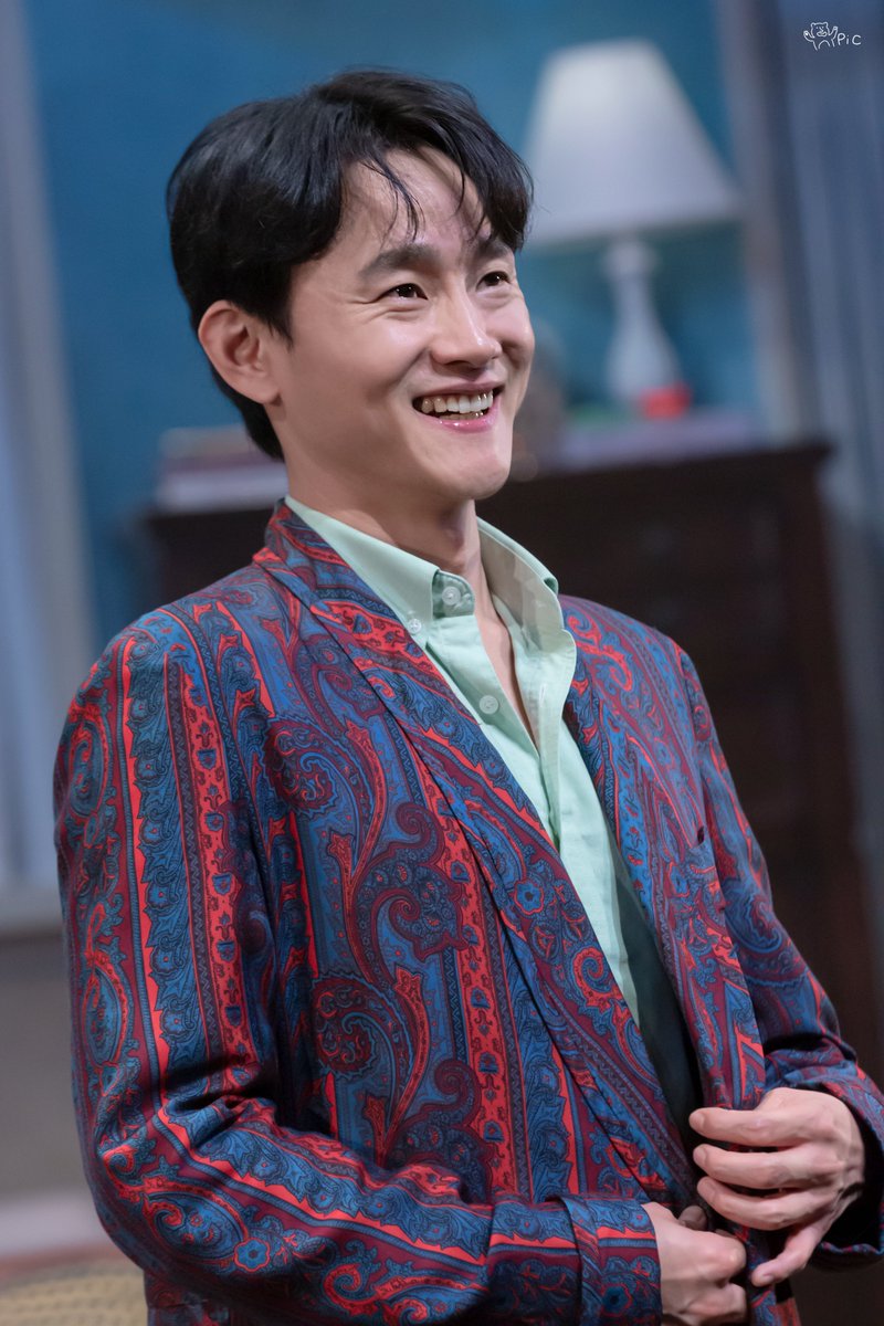 251123 보이즈 인 더 밴드 밤 무대인사  
마이클 (#오정택 배우)