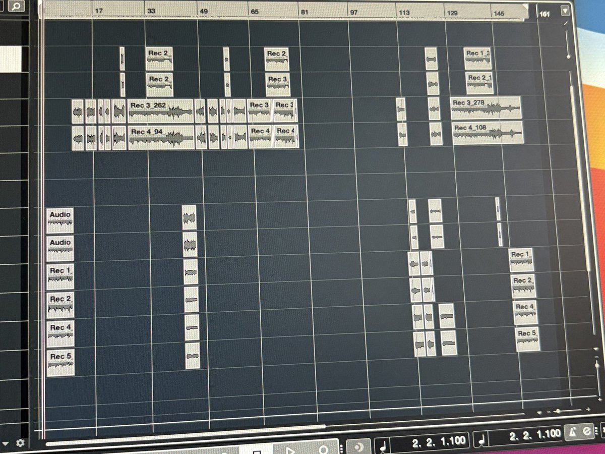 みんながゲームとか飲み会やってる時に私なんでこんな.....(´；ω；｀)