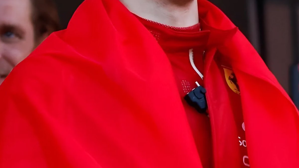 leclercsletters's tweet image. open the post for the full pic &amp;lt;3