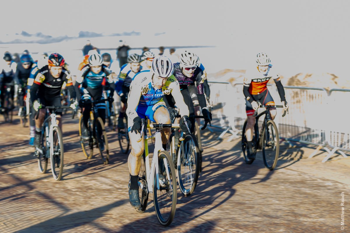 Some pictures from UK National Cyclo-Cross Championships yesterday for the Vet50+ category. Out supporting my father, and his team.

#cyclocross 

instagram.com/p/DTXo1UOiBFo/…