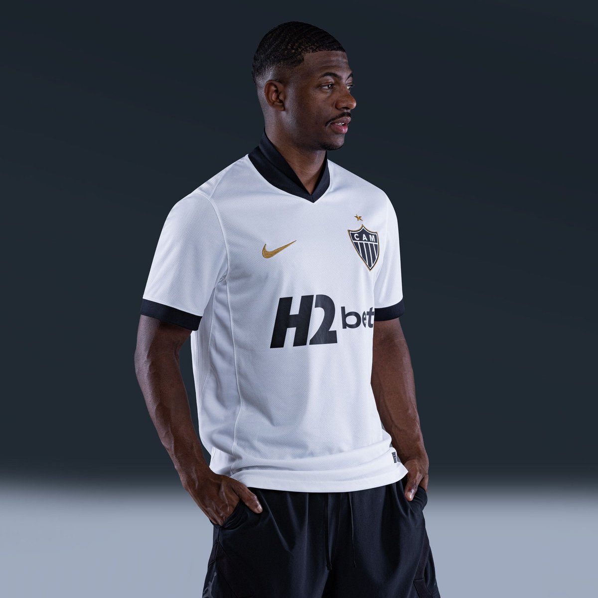 DataFutebol's tweet photo. Primeira coleção do Atlético Mineiro com a Nike. https://t.co/gfBPC2zRtW