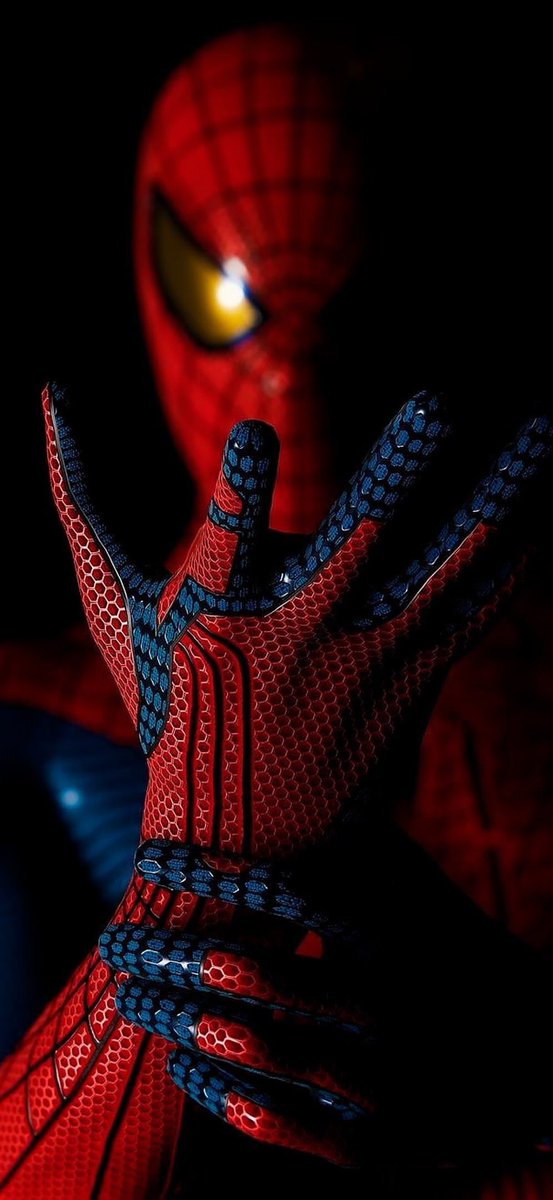WallofWTF's tweet image. Master the web with time in your hands 🕷️💥 This epic Spider-Man animated lockscreen drops the clock right in the hero's grip – pure power, pure motivation. Long press to save &amp;amp; set as your lock screen now!

#SpiderMan #Marvel #LiveWallpaper
