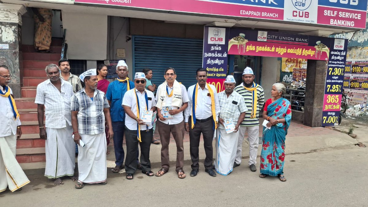 AAPTN's tweet image. Aam Aadmi Party (#AAP) intensifies its ground-level work in the #Edappadi Constituency. We conducted a massive membership drive &amp;amp; met with residents to discuss long-standing local issues.
​Led by Edappadi Kumaresan &amp;amp; joined by District leaders.
​ #Edappadi #AravindKejriwal