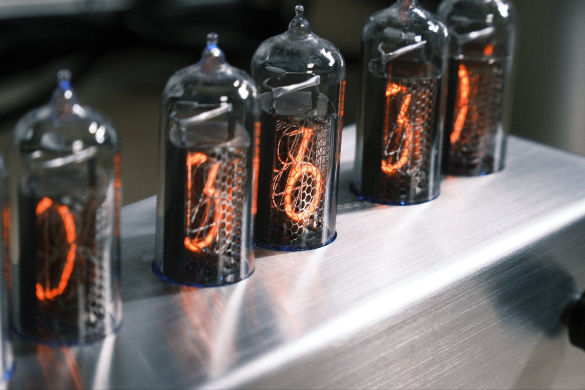 か*こ様 ニキシー管　日立　CD90P　９本 か*こ様 ニキシー管 日立 CD90P 9本 か*こ様 ニキシー管 日立 CD90P 9