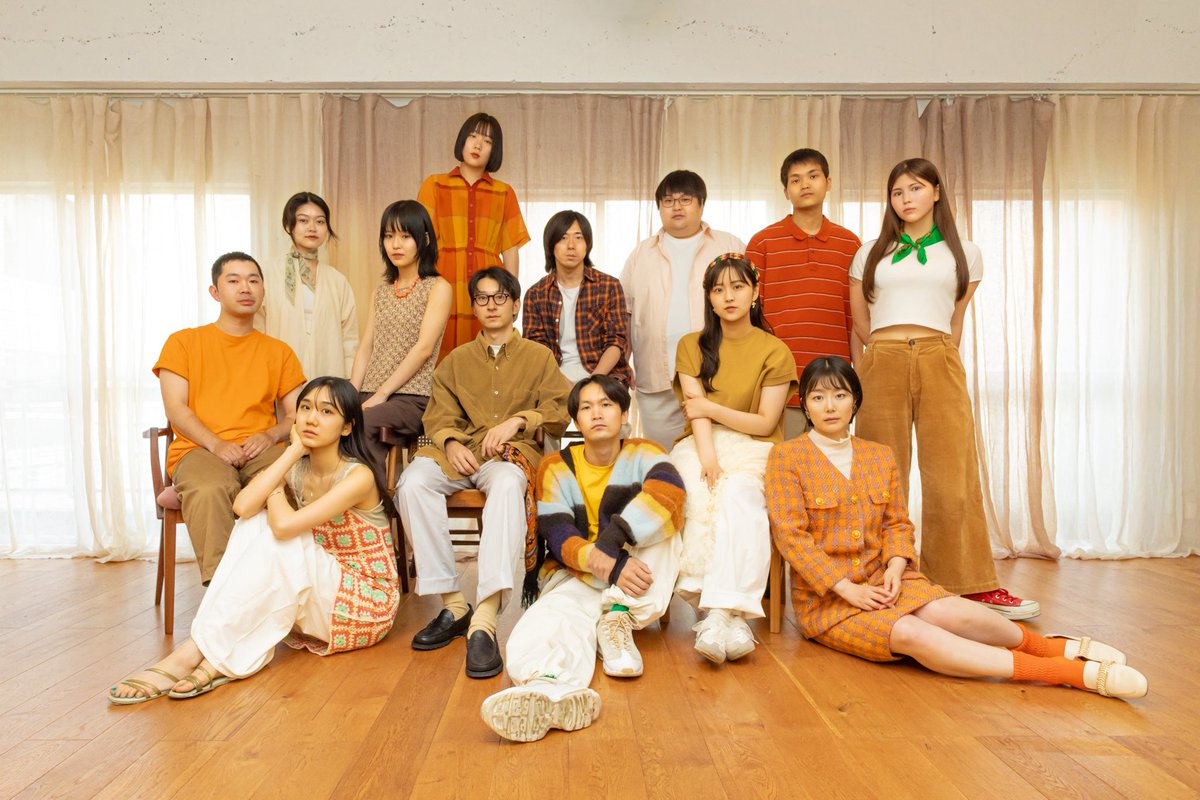 omiyabibibi's tweet photo. 今更ですが…明けましておめでとうございます🐎今年もよろしくお願いします。

劇団に入ってます〜と言うと最近よく驚かれるのですが、こんな劇団です。
のほほんとエキセントリックな俳優方とお芝居しています。(今年は劇団公演出演あるかなないかな？)お見知りおきを！

https://t.co/c6MPOOalxH https://t.co/tBD5nwEx2R