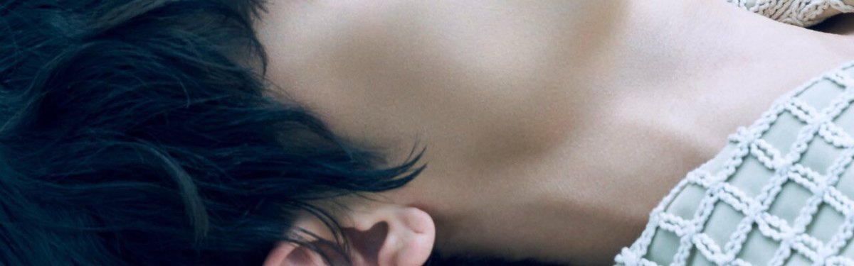 이 트윗을 눌러보세요