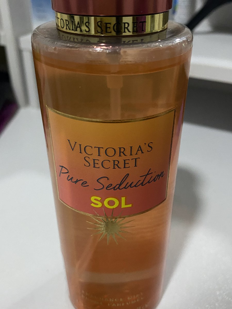 12qrxma's tweet photo. ส่งต่อ460รส.🌞 Victoria’s Secret Pure Seduction SOLขนาด 250 ml
ใช้ไปแค่นิดเดียวคับ กลิ่นหวานๆสดใส ออกแนวซัมเมอร์ เซ็กซี่นิดๆ
สภาพดี ไม่หก ไม่รั่ว
ขายเพราะกลิ่นยังไม่ถูกใจคับ
#ส่งต่อคสอมือ2 #ส่งต่อวิคตอเรีย #ส่งต่อvictoria #ส่งต่อน้ำหอม #ส่งต่อน้ำหอมvictoria https://t.co/0yqZl0tZGX
