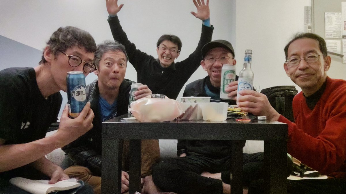 OS_Chorio's tweet image. おっさん達のラストナイト