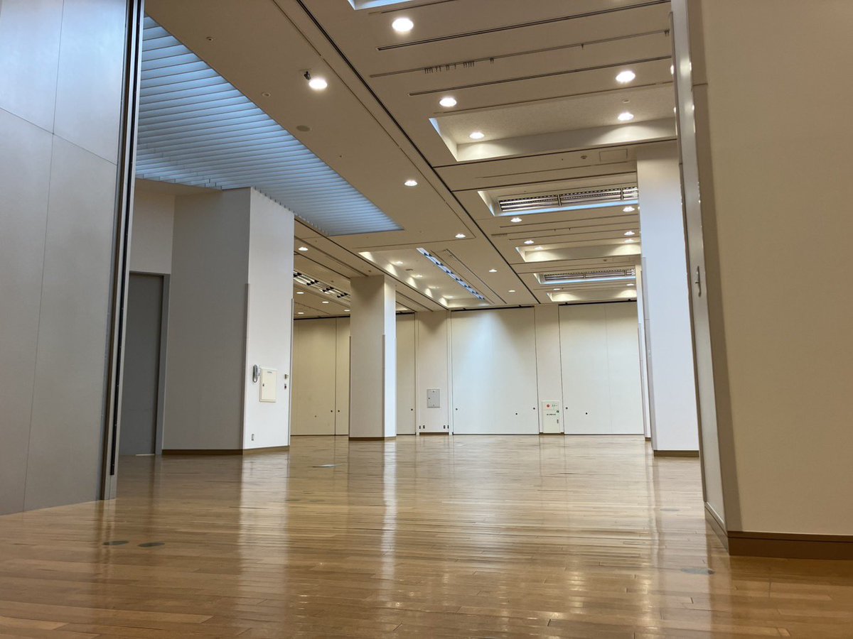 dot_daisakusen's tweet image. 【冬休みドット大作戦終了‼️】
今年の冬ドは大盛況⛄️
たくさんのドットが集まり、
温かい二日間で冬の寒さもすっかり忘れてしまうほどでした。

出展者の方や、スタッフさん並びにご来場いただいたお客様みなさんのおかげです。
これにて冬休みドット大作戦完了です🧣🐕
ありがとうございました‼️