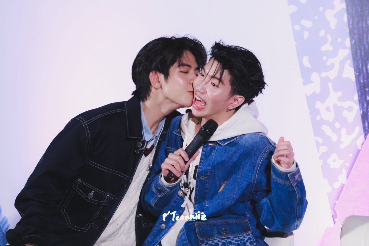 ·͜·♡ทีนนี่ส์ ♡̆̈(✿˘˘✿) tweet media