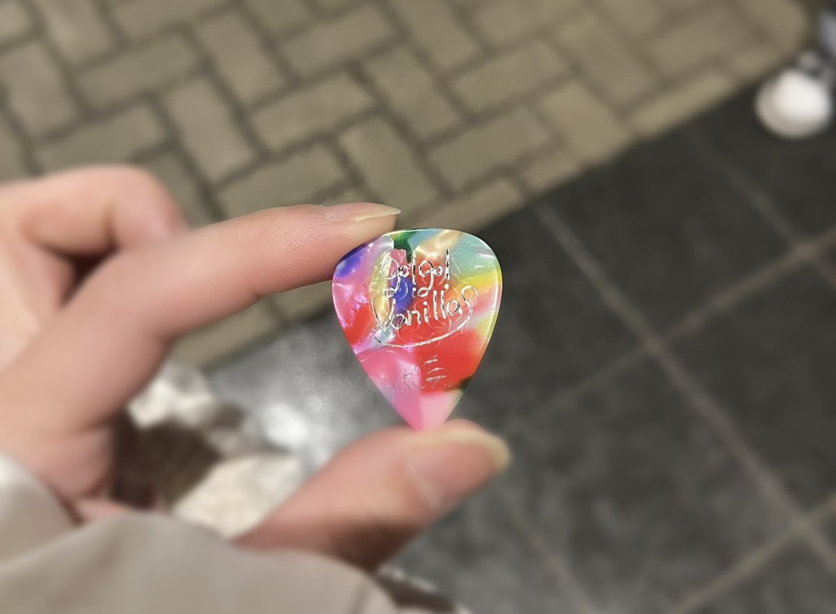 mi_______nn13's tweet photo. めっちゃジャンプしてアピールしたら近いところに2回も投げてくれて幸______本当にありがとうございます⊂( ᴖ ̫ᴖ )⊃☆*:.｡. ______ https://t.co/e1b2glz4Vz
