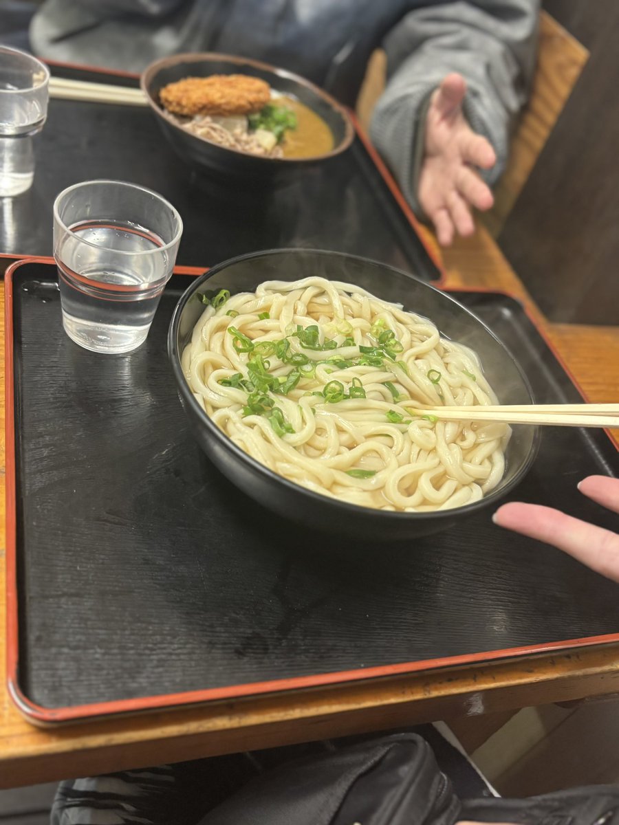 illi_illi_90's tweet photo. でんでんとえりちゃんと2日目😇
やっとうどん食べれたらしいwww
@An___DENG @hbt78sne2h08k93 https://t.co/7nFzBWVeOT