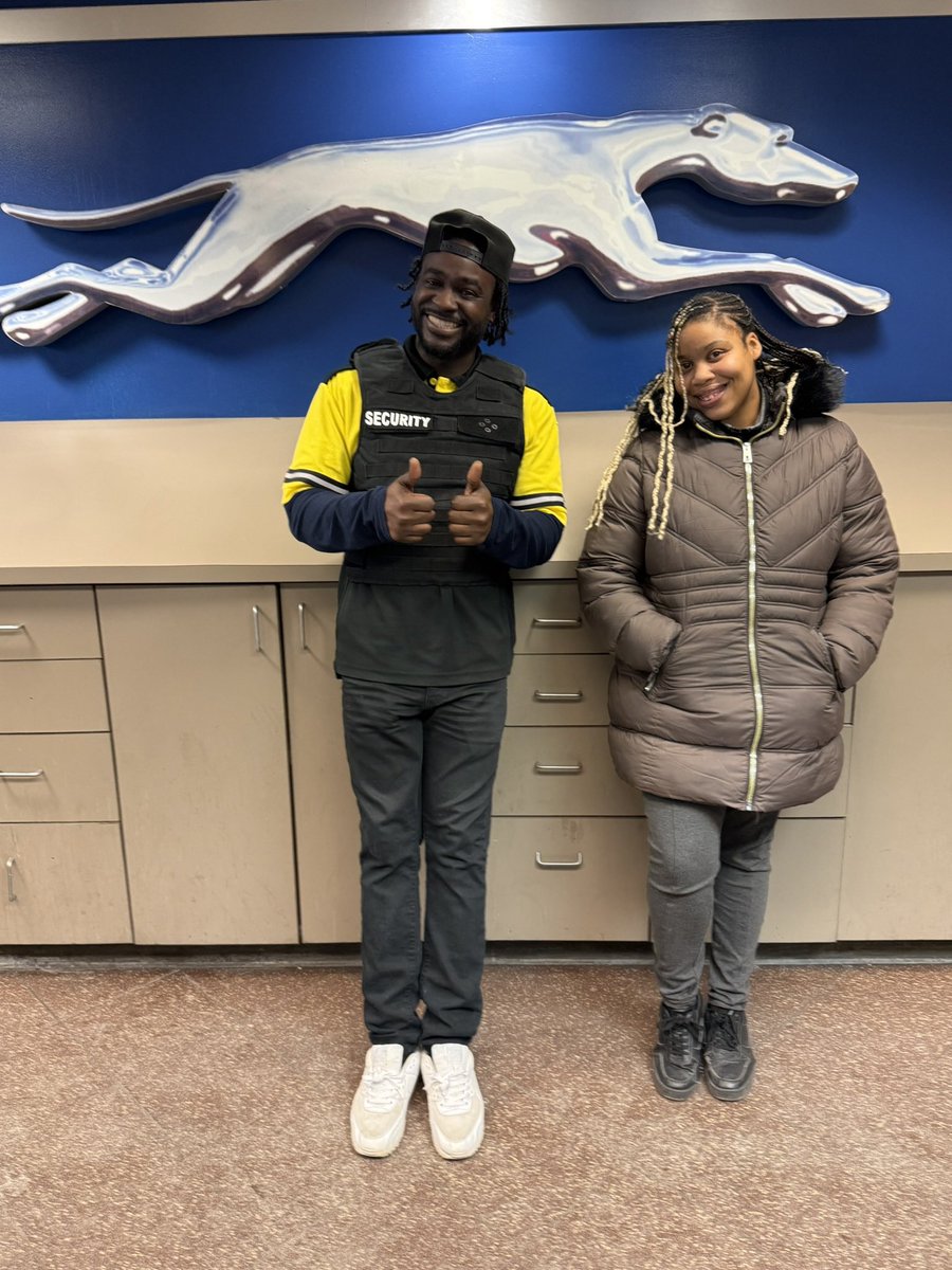 SkrticX's tweet image. Visited the Art Deco Greyhound station at 1465 Chester Ave before operations end in 2026. Great meeting Devaughn Pickett &amp;amp; Javonne Griffin, who shared the history and what it’s like to work there. We all hoped for a bright future for this CLE landmark under Playhouse Square.