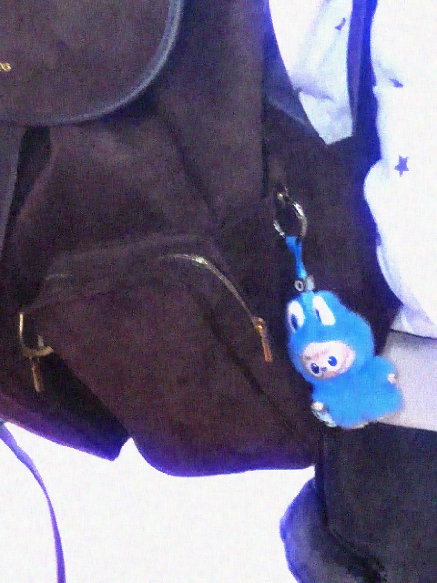 ⭐️⭐️⭐️⭐️ 
#성민