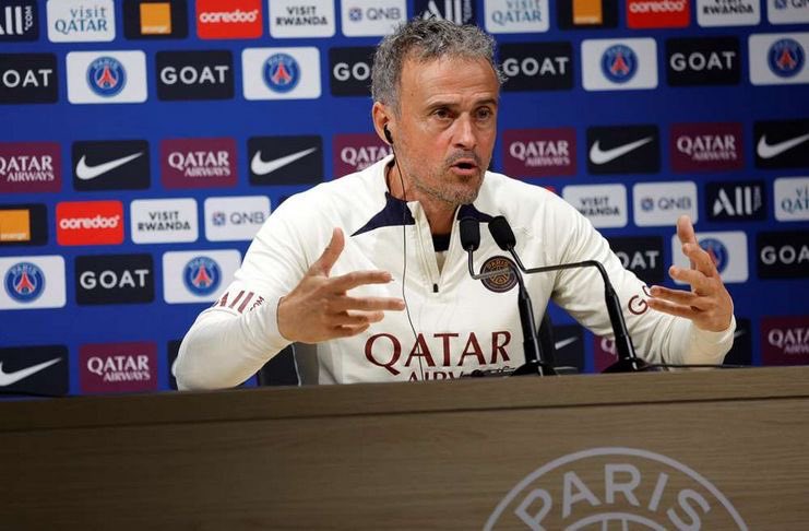 🚨 Luis Enrique denies reports on PSG new deal rejected: “These are rumors always going around PSG. There are a lot of fake news. They are trying to...
