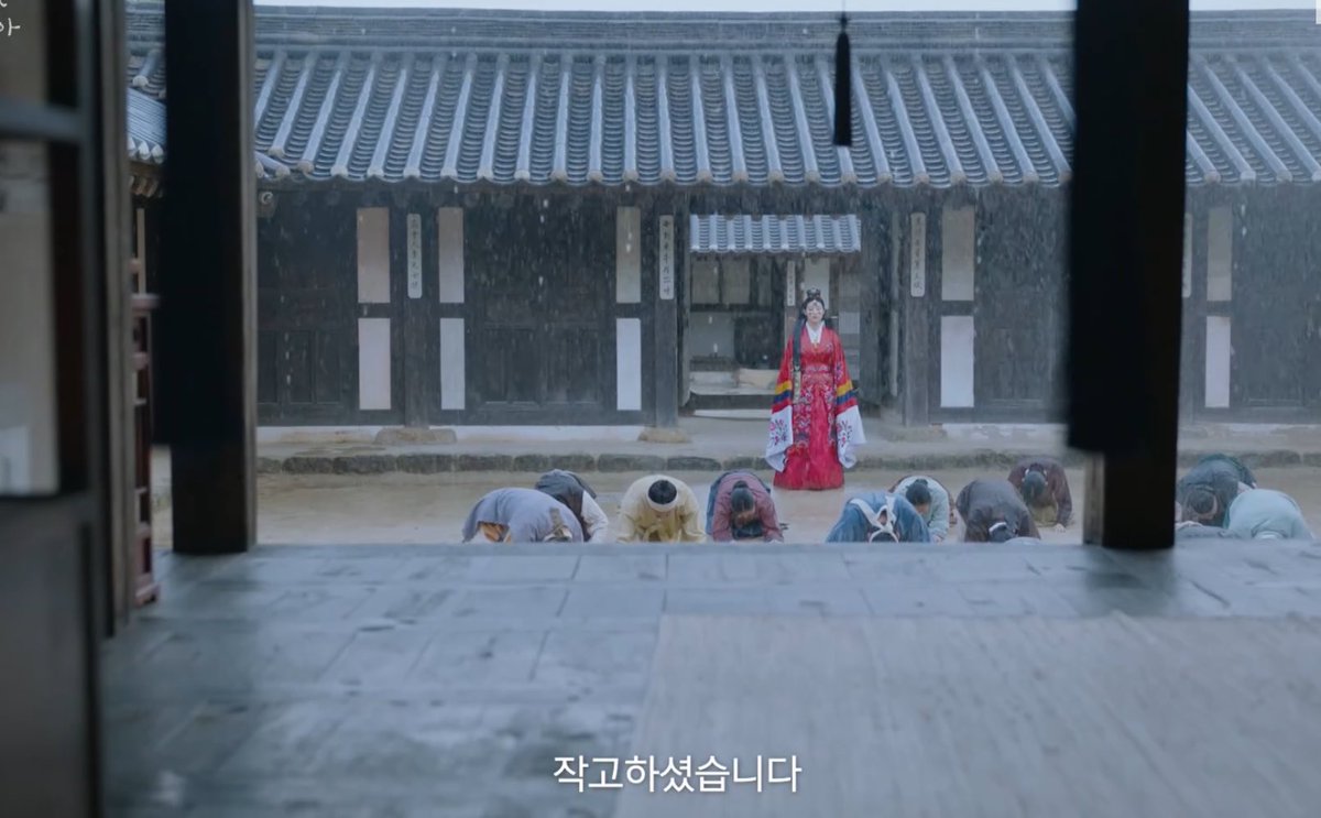 kdrama_menfess's tweet image. •kdm• To My Beloved Thief 🔥⚠️
Day 1 nikah udah langsung jadi janda aja nih Eunjo😭